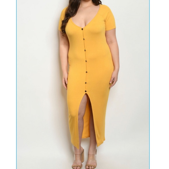Yellow Front Split Maxi Plus Size Dress - Picture 2 of 4